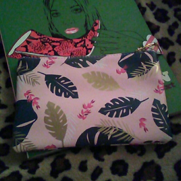Lady Jane cosmetic Glam Bag - Picture 2 of 4